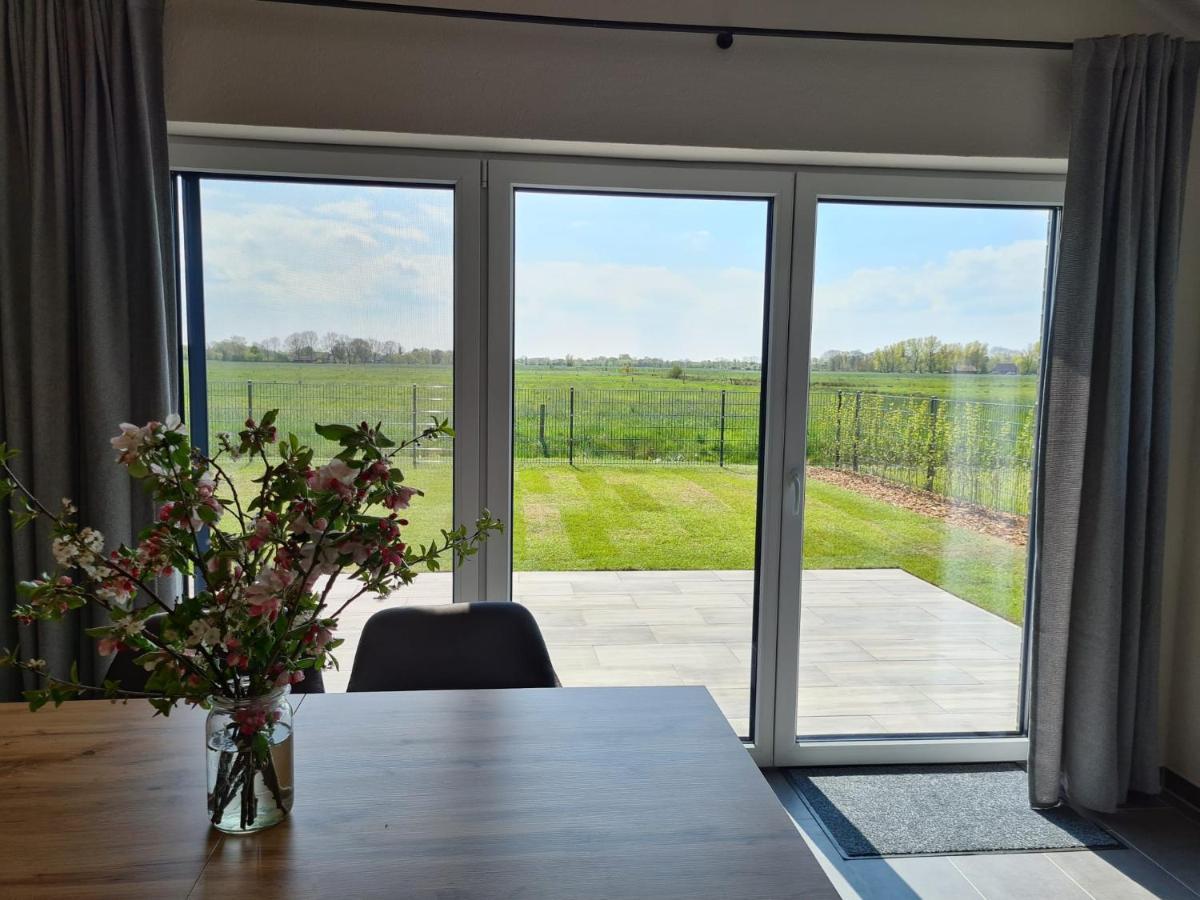 Watt'N Blick - Hundefreundliches Ferienhaus Mit Ausblick Ueber Die Wiesen Bis Zum Deich Schweiburg Εξωτερικό φωτογραφία